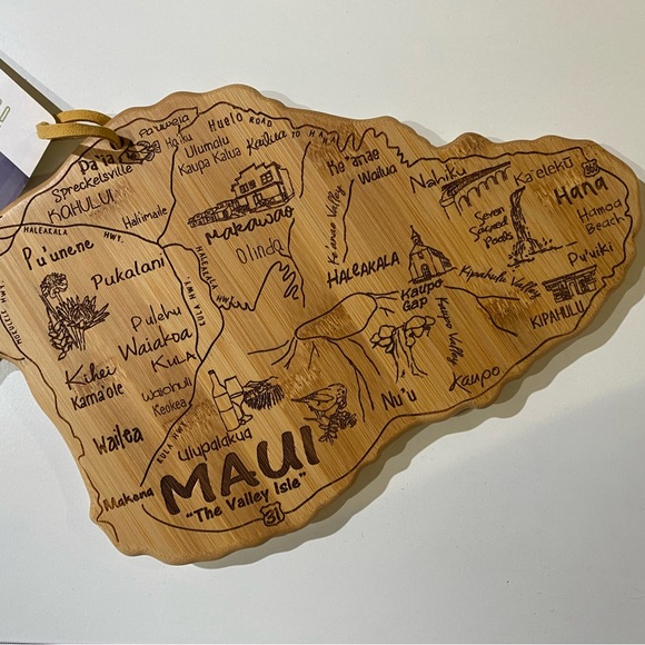 Beautiful Maui Cheeseboard/Serving Board - Picture 4 of 14